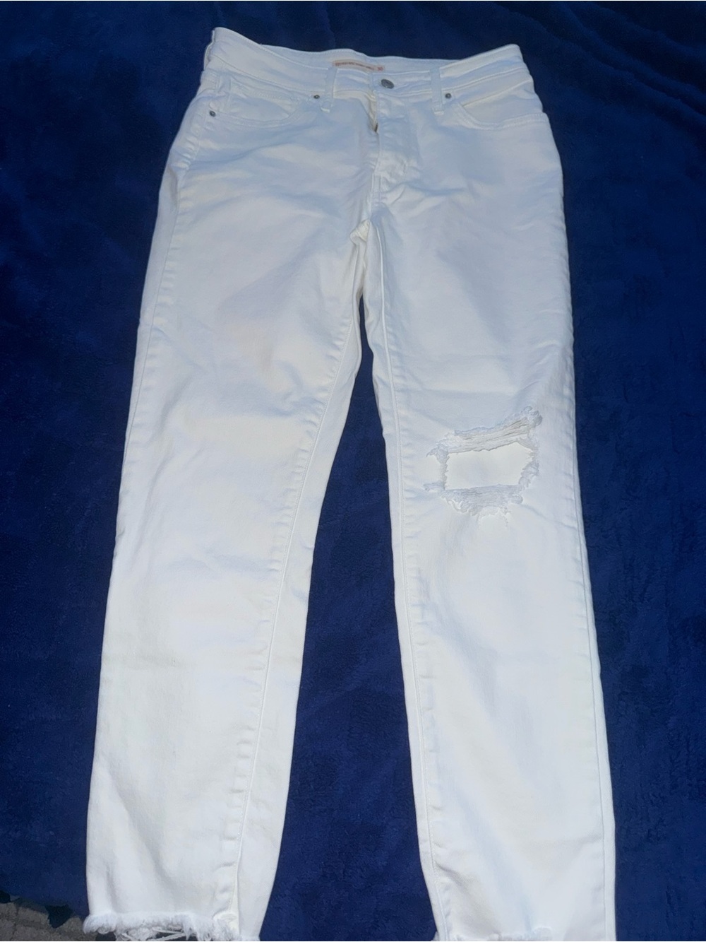 Levi's White Women's Distressed Skinny Jeans